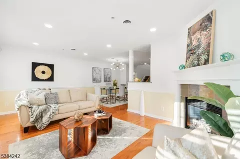 91 Roseland Ave #B4, Caldwell, NJ 07006