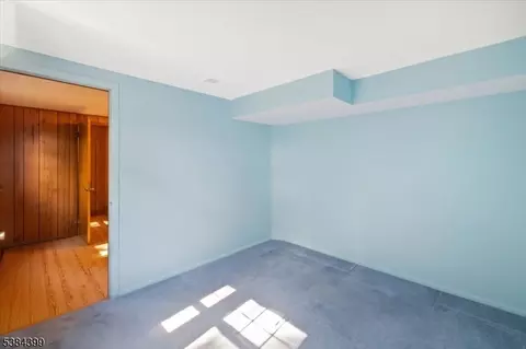 34 Berry Dr, Wayne, NJ 07470 photo 22