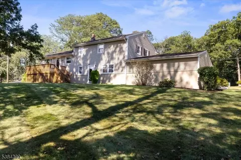 34 Berry Dr, Wayne, NJ 07470 photo 3