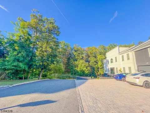 1 Bachman Ter, West Orange Twp, NJ 07052