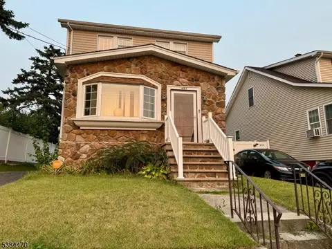 693-695 E 31st St, Paterson, NJ 07513