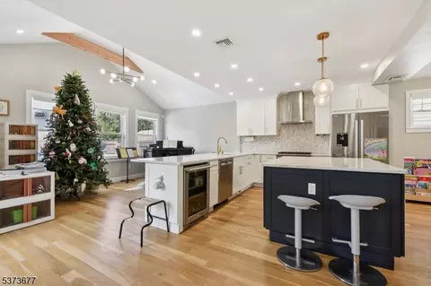 16 Edison Dr, Summit, NJ 07901 photo 16