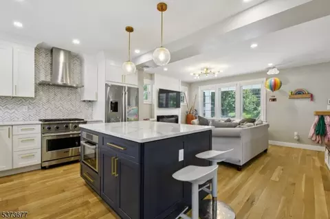 16 Edison Dr, Summit, NJ 07901 photo 14