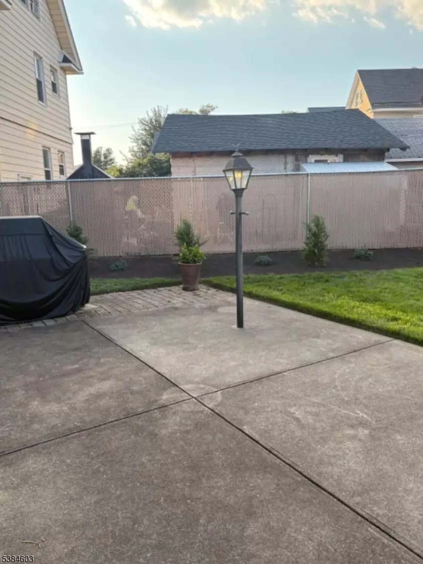  515 Pennington St, Elizabeth, NJ 07202 photo 10