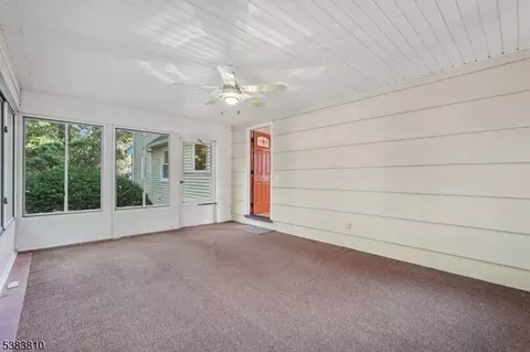 10 Hilltop Ter, Wayne, NJ 07470 photo 19