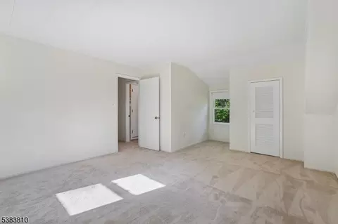 10 Hilltop Ter, Wayne, NJ 07470 photo 33