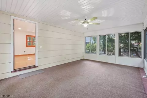 10 Hilltop Ter, Wayne, NJ 07470 photo 17