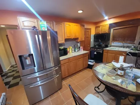 20 Greene Ter, Irvington, NJ 07111