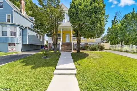 184 Halsted St, East Orange, NJ 07018