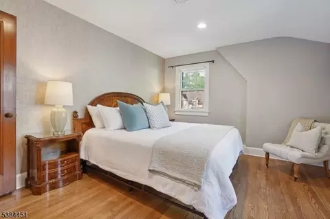 4 Midland Ter, Summit, NJ 07901 photo 17
