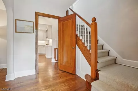 4 Midland Ter, Summit, NJ 07901 photo 2