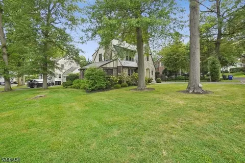 4 Midland Ter, Summit, NJ 07901 photo 32