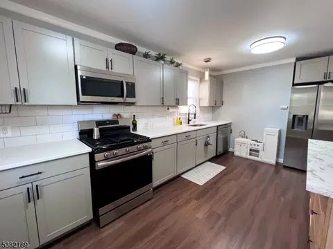 1506 Hiawatha Ave, Hillside, NJ 07205