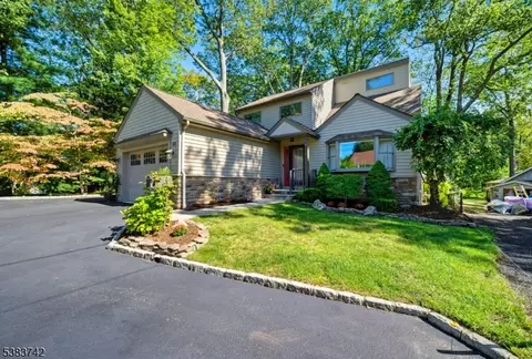 43 Indian Spring Trl, Denville, NJ 07834