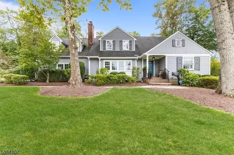 78 Spring Ridge Dr, New Providence, NJ 07974