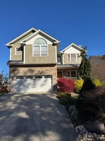 1210 Orchard Ter, Linden, NJ 07036