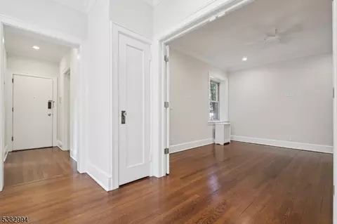133 Summit Ave UNIT 40, Summit, NJ 07901 photo 8