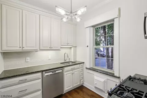 133 Summit Ave UNIT 40, Summit, NJ 07901 photo 10