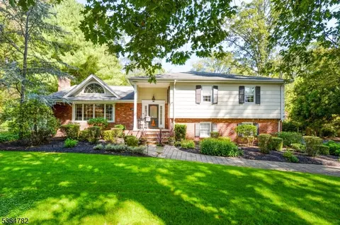 529 Covington, Wyckoff, NJ 07481