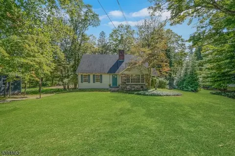 17 E Main St, Brookside, NJ 07926 photo 2