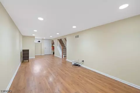 8 Anthony Dr, Madison, NJ 07940 photo 24