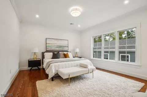 709 Springfield Ave UNIT 3, Summit, NJ 07901 photo 16