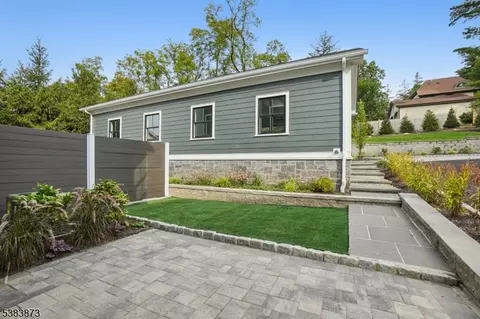 709 Springfield Ave UNIT 3, Summit, NJ 07901 photo 25