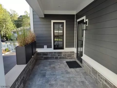 709 Springfield Ave UNIT 3, Summit, NJ 07901 photo 24