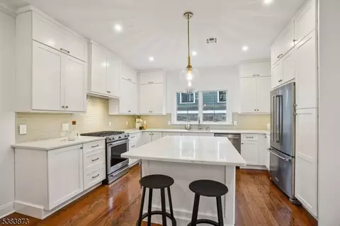 709 Springfield Ave UNIT 3, Summit, NJ 07901 photo 11
