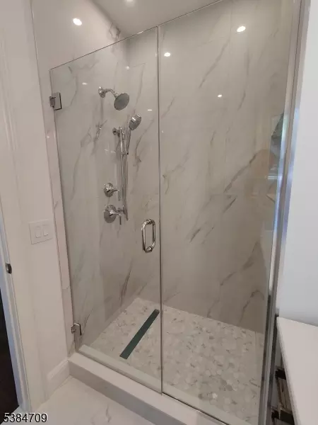 709 Springfield Ave UNIT 4, Summit, NJ 07901 photo 17