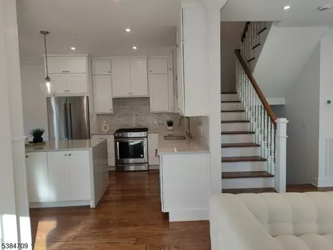 709 Springfield Ave UNIT 4, Summit, NJ 07901 photo 7