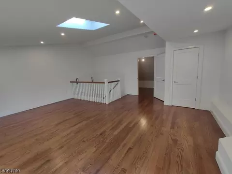 709 Springfield Ave UNIT 4, Summit, NJ 07901 photo 19