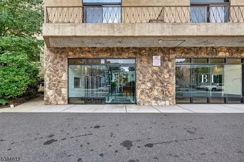 75 Liberty Ave #B-17, Jersey City, NJ 07306