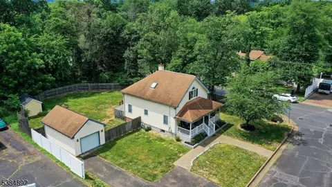 1502 Chestnut St, South Plainfield, NJ 07080