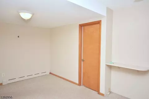 9 Emma Pl, Middlesex, NJ 08846 photo 10