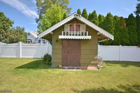 9 Emma Pl, Middlesex, NJ 08846 photo 30