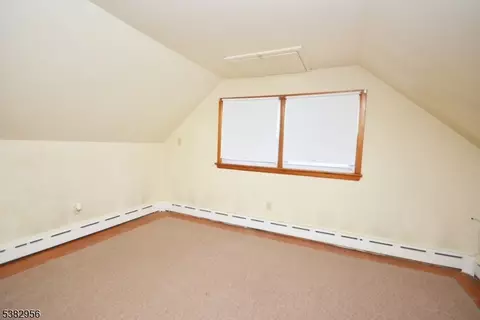 9 Emma Pl, Middlesex, NJ 08846 photo 21