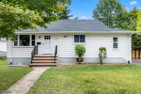 111 Barnard St, Highland Park, NJ 08904