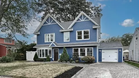 26 Parker Ave, Rochelle Park, NJ 07662