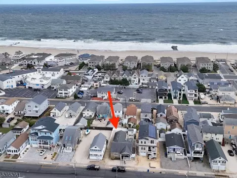 226 3rd Ave, Manasquan, NJ 08736