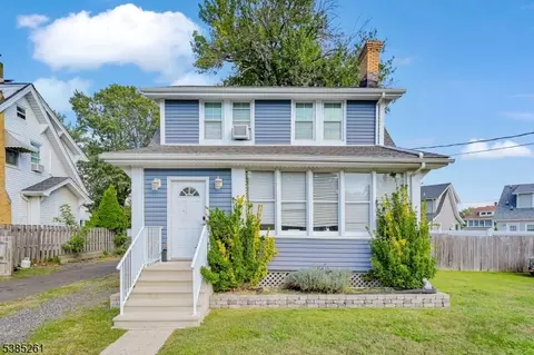 110 Church St, Woodbridge, NJ 07095