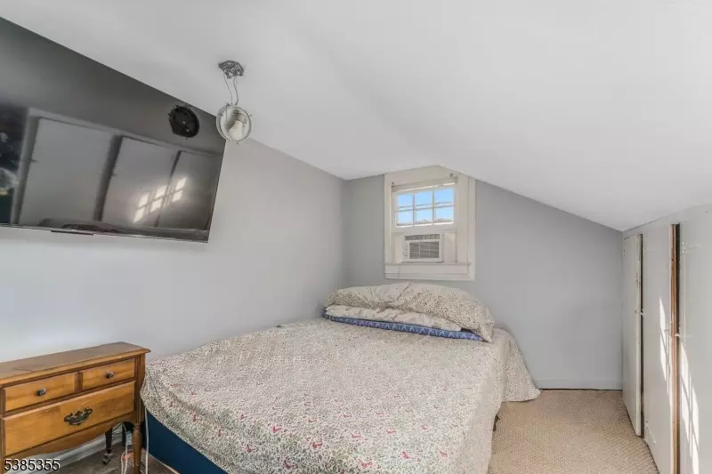 Bedroom - 100 State Route 12, Flemington, NJ 08822 photo 4 of 4