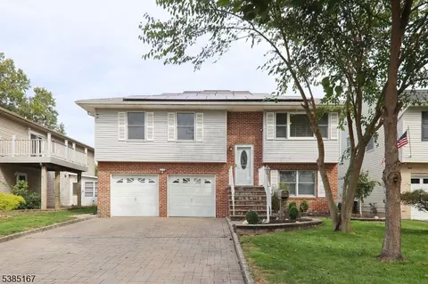 256 Washington Ave, Kenilworth, NJ 07033