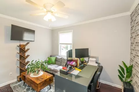 90 Burnside Pl, Haskell, NJ 07420 photo 11