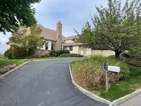 12 Seminole Ct #12, Fredon Twp, NJ 07860