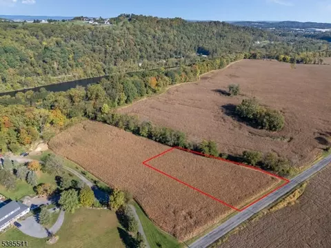 596 Carpentersville Rd, Pohatcong Twp, NJ 08865