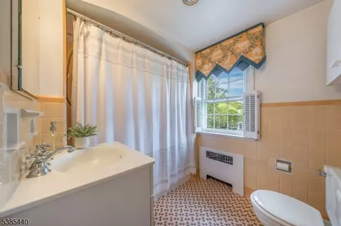 62 Beekman Rd, Summit, NJ 07901 photo 25