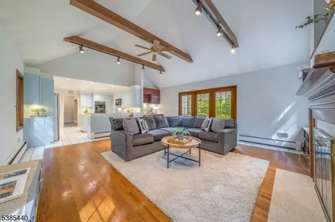 62 Beekman Rd, Summit, NJ 07901 photo 3