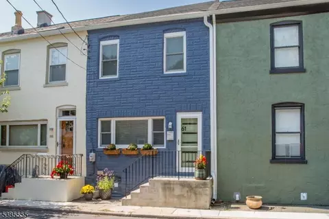 61 N Franklin St, Lambertville, NJ 08530
