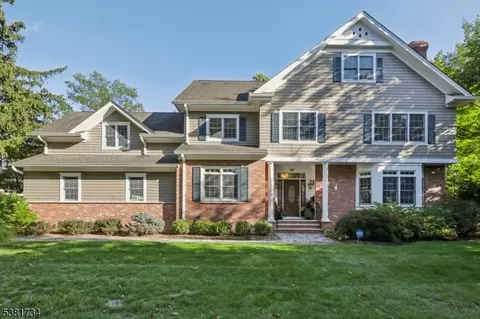 48 Miller Rd, Morristown, NJ 07960